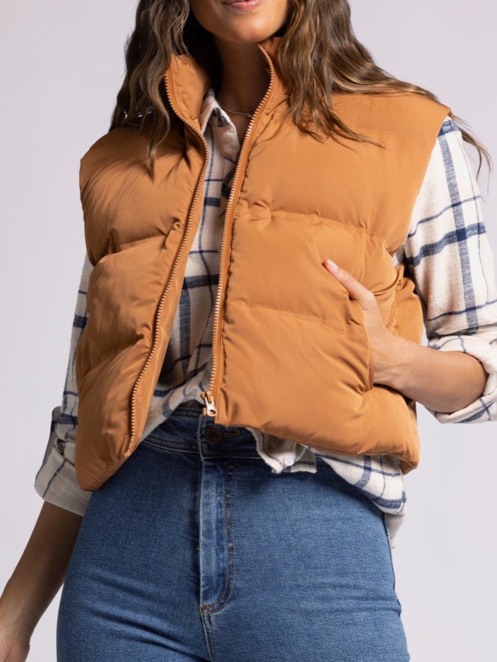 Thread & Supply Issy Puffer Vest Sz M w MEASUREMENTS Cropped Style Caramel Colot - Picture 8 of 12